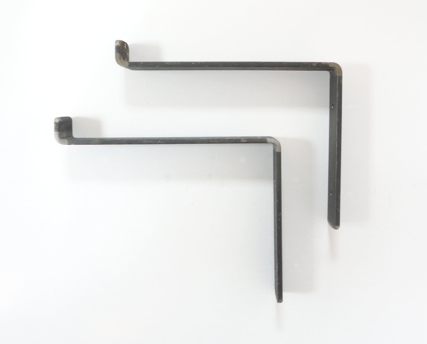 Rustic Heavy-Duty Scaffold Board Shelf Brackets – Handmade Industrial Steel Supports